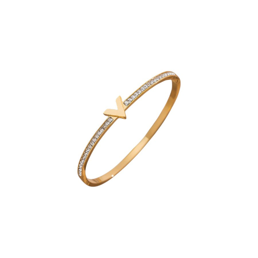 V Bangle