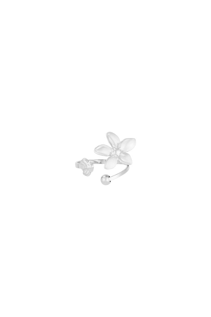 Floral delight ring