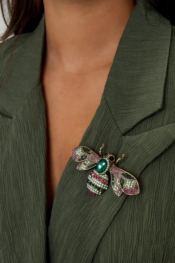 Buzz broche
