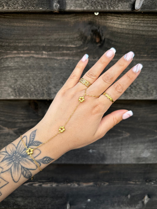 Blossom Handchain