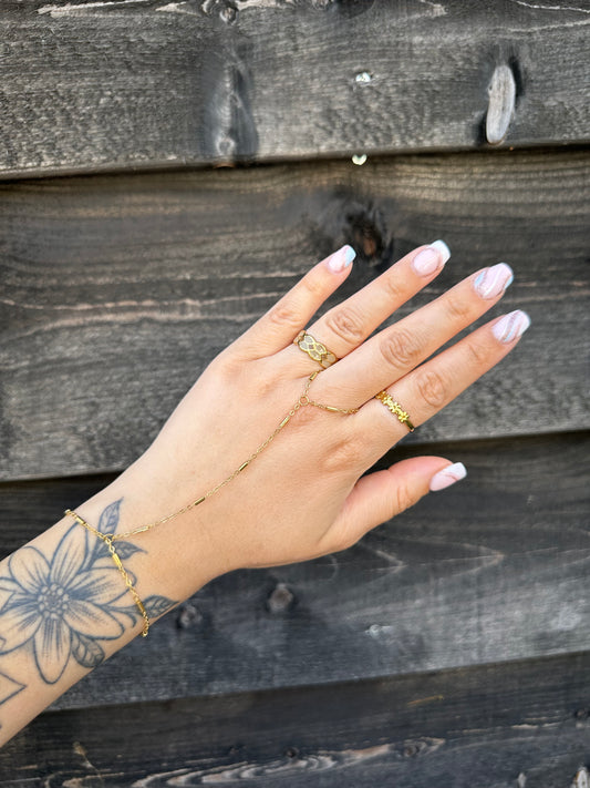 Summer Chic Handchain