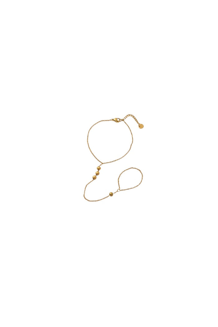 Bold Handchain