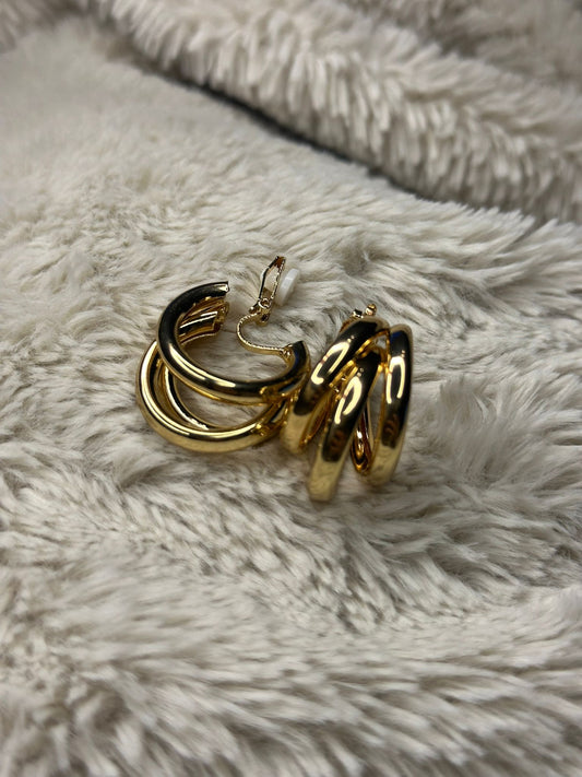 Clip Golden Chique