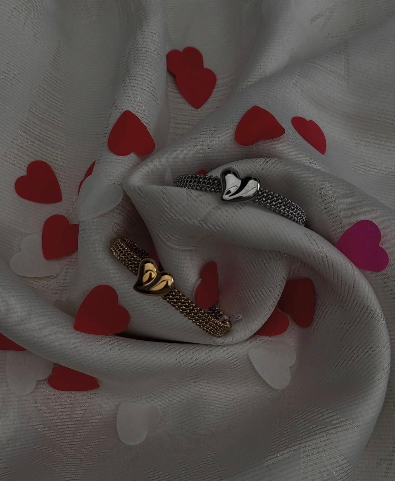 Bangle armband hearts