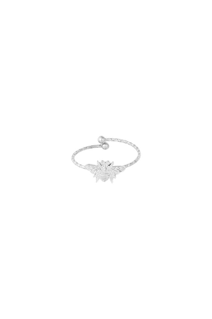 Ring with Bee