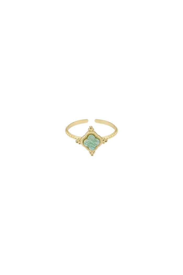 Clover Ring with stone